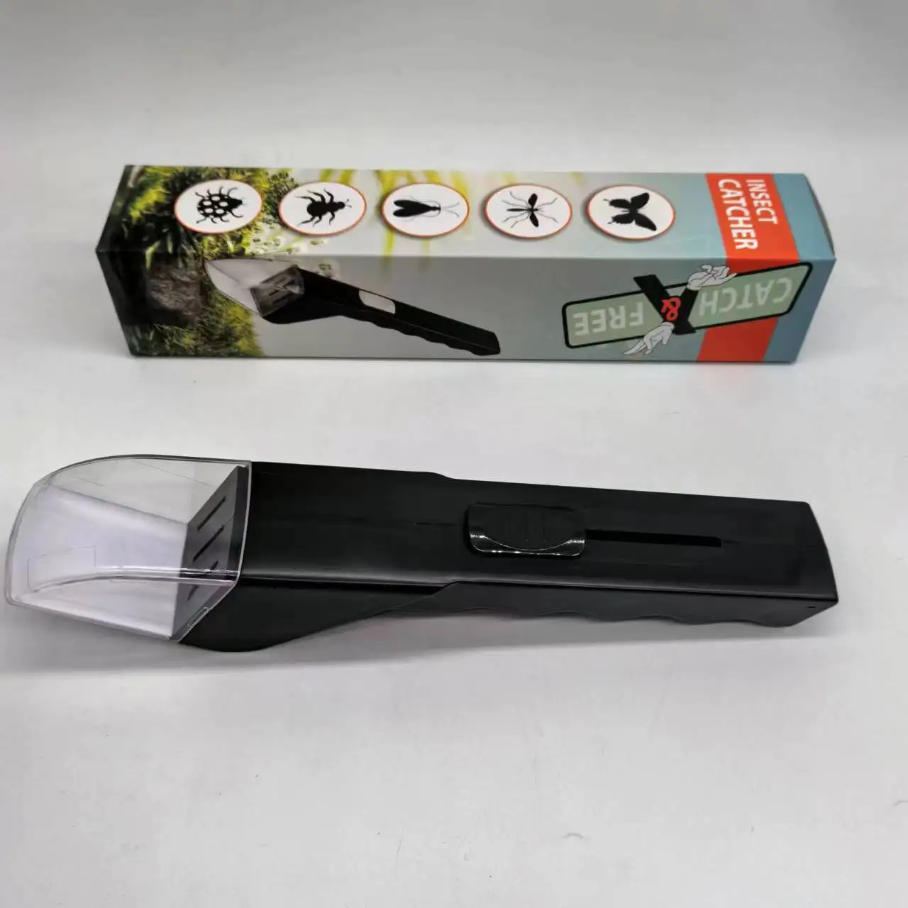 InsectLift - Niewielki, wygodny łapacz do owadów